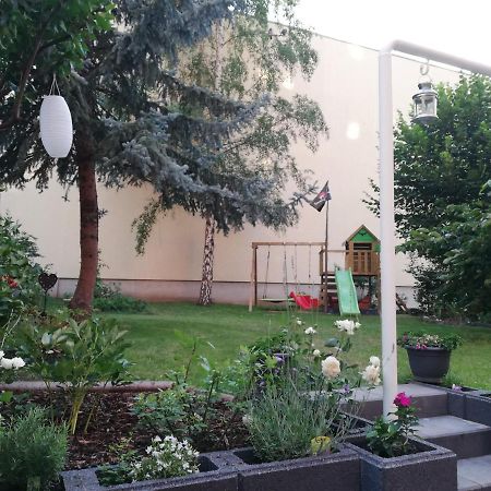 Ferienwohnung "Kleiner Otto" Erfurt Exteriör bild